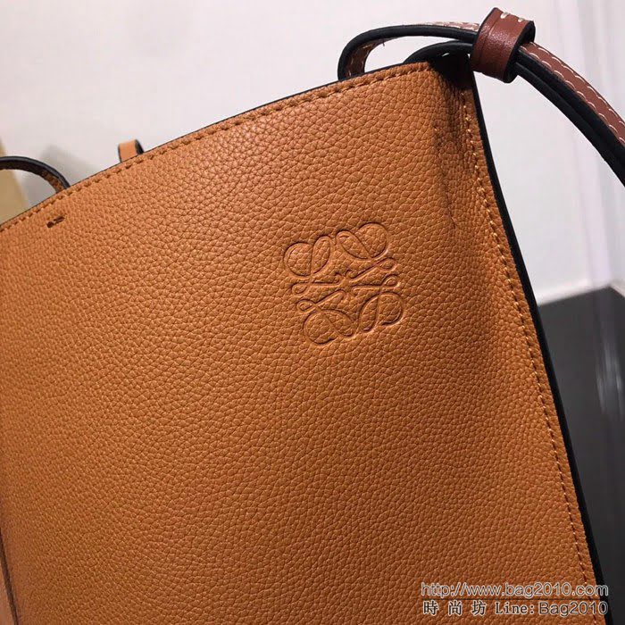 LOEWE羅意威 原單五金 最新geta水桶包 簡單時尚 百搭肩背包 3040  jdl1184